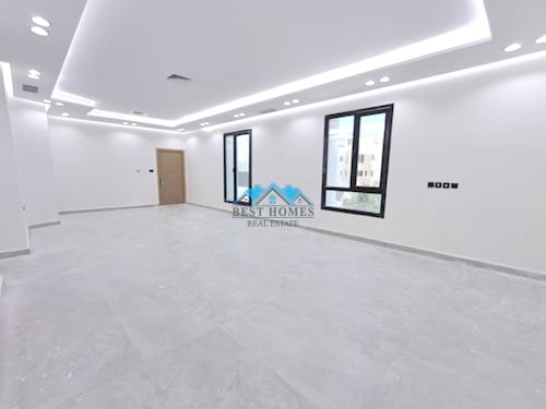 3 Master Bedrooms Apartment in Surra