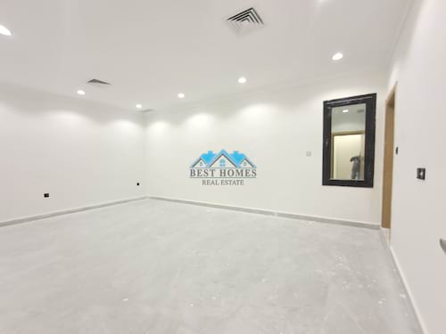 3 Master Bedrooms Apartment in Surra