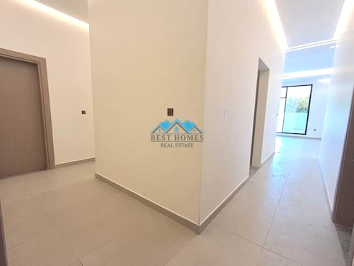 3 Master Bedrooms Apartment in Abul al Hasaniya
