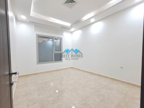 Nice 3 Bedrooms Apartment in Sadeeq