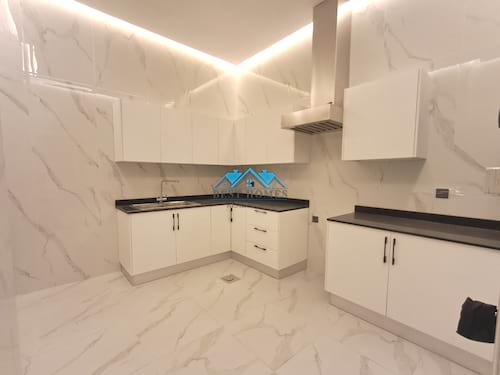 3 Master Bedrooms Apartment in Abul al Hasaniya