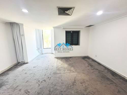 Spacious & Modern Four Bedrooms Villa in Mesilla