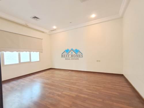 Spacious 8 Bedrooms Villa with Yard in Bayan