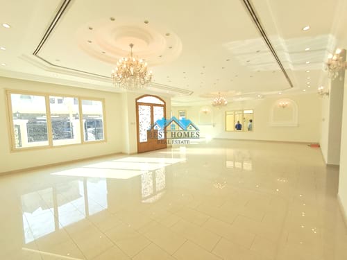 Spacious 8 Bedrooms Villa with Yard in Bayan