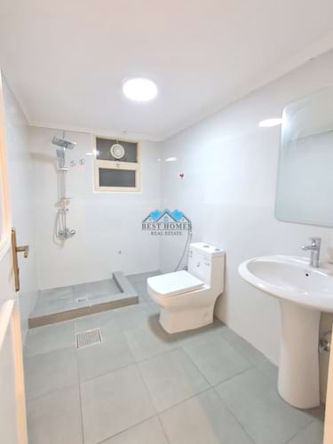 Spacious 6 Bedrooms Floor in Kaifan