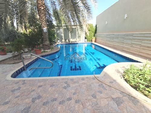 Spacious 4-Bedroom Duplex Apartment with Pool & Garden in Salwa