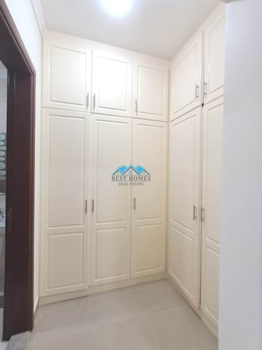 Spacious 4 Bedrooms Floor with Balcony in Jabirya
