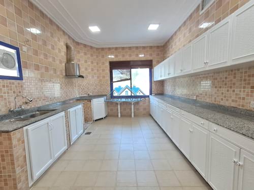 Spacious 4-Bedroom Duplex Apartment with Pool & Garden in Salwa