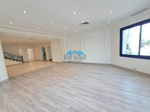 Spacious 4-Bedroom Duplex Apartment with Pool & Garden in Salwa
