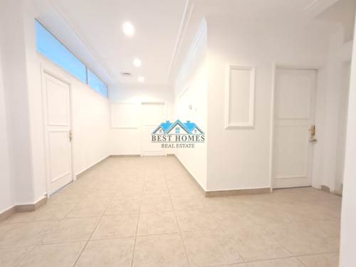 Spacious 4-Bedroom Duplex Apartment with Pool & Garden in Salwa