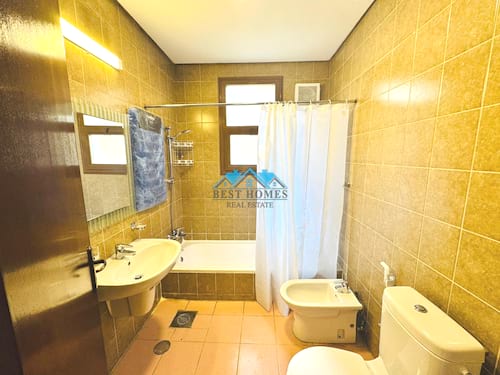 Fully Furnished Three-Bedrooms Apartment in Salwa