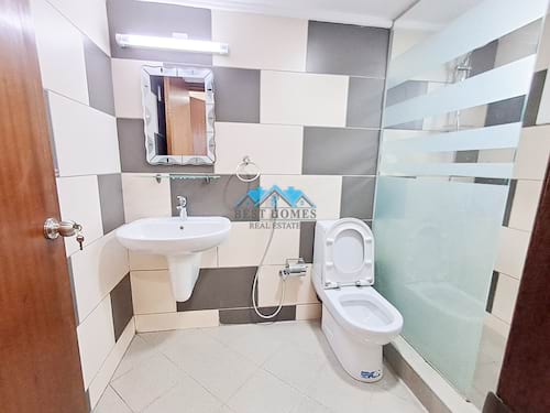 2 Bedrooms Apartment in Shaab al Bahri