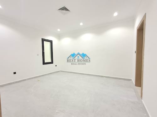 4 Bedroom Ground Floor in Surra