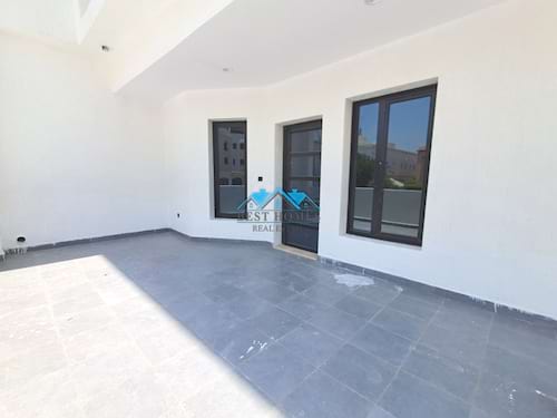 4 Bedroom Ground Floor in Surra