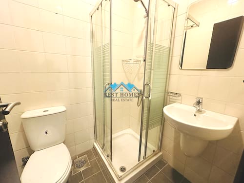 Modern 2 Bedrooms Apartment in Salmiya