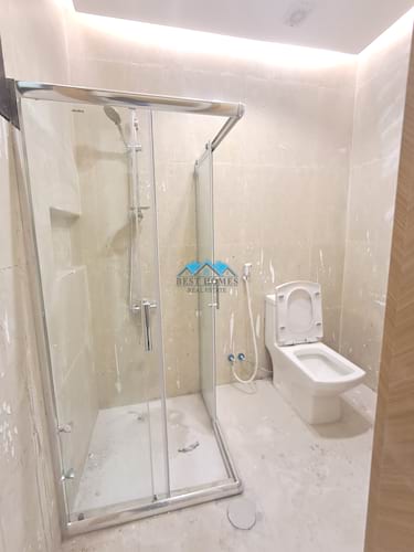 4 Bedroom Ground Floor in Surra