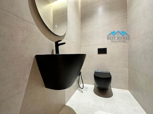Brand New Modern 6 Bedrooms Floor in Saddiq