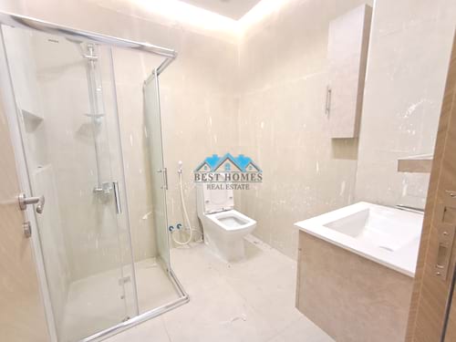 4 Bedroom Ground Floor in Surra