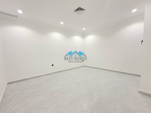 4 Bedroom Ground Floor in Surra