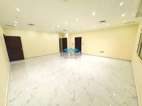 Modern Four Bedrooms Floor Apartment in Mesilla
