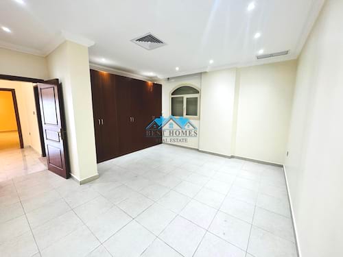 Four Bedrooms Duplex with Private Entrance in Mesilla