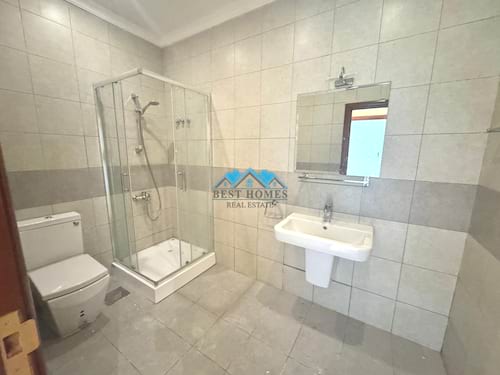 Modern Four Bedrooms Floor Apartment in Mesilla