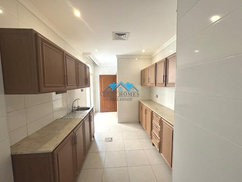 Modern Four Bedrooms Floor Apartment in Mesilla