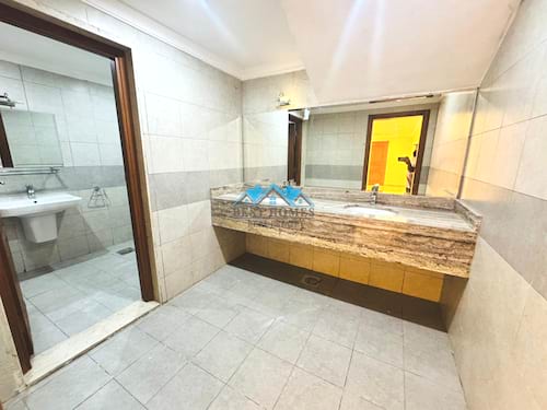 Four Bedrooms Duplex with Private Entrance in Mesilla