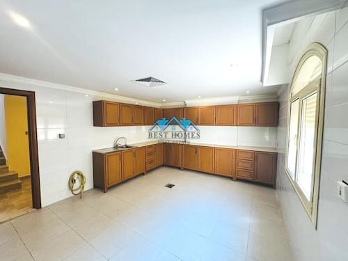 Four Bedrooms Duplex with Private Entrance in Mesilla