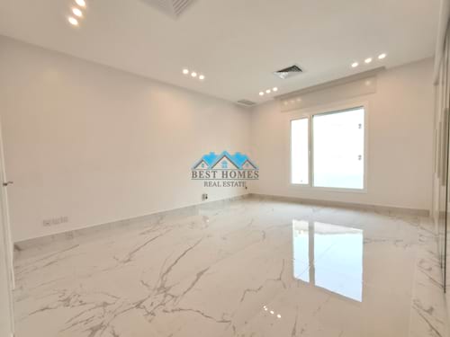 Nice and Modern Style Three Bedrooms Floor in Funaitees Area