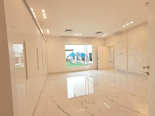 Nice and Modern Style Three Bedrooms Floor in Funaitees Area