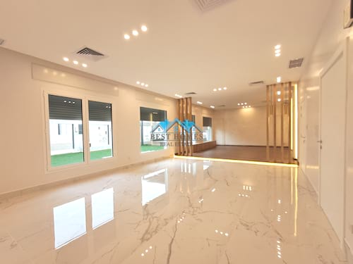 Nice and Modern Style Three Bedrooms Floor in Funaitees Area
