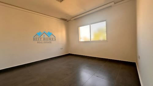 Spacious 4 Bedrooms Floor in Jabriya