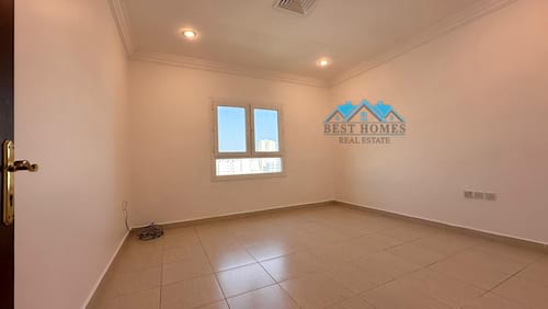 2 Bedrooms Apartment for Rent in Salmiya