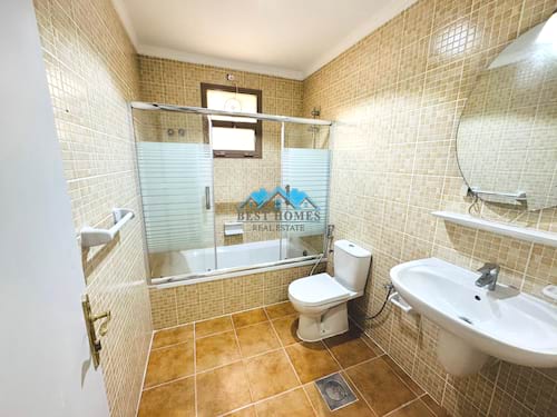 Four Bedrooms Apartment with Balcony in Salwa