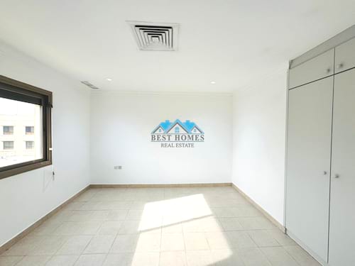 Four Bedrooms Apartment with Balcony in Salwa