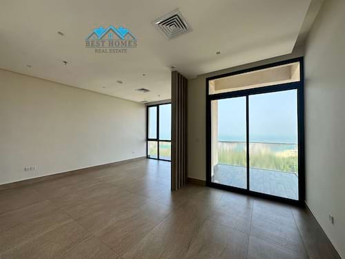 Modern Style 3 Bedrooms Apartment in Salmiya