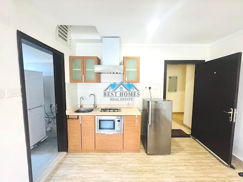 Fully Furnished Studio Apartment in Salmiya