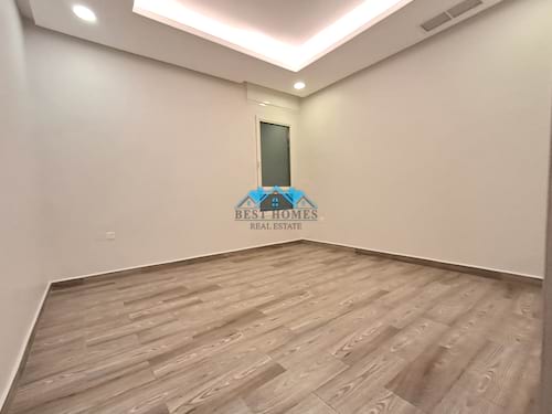 Spacious 4 Bedrooms Duplex Apartment with Private Entrance in Massayal