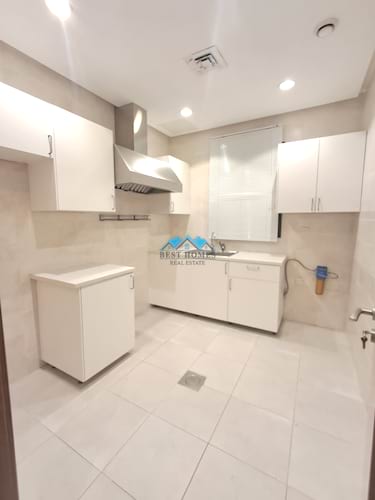 Modern 3 Bedrooms Apartment in Jabriya
