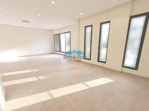 Spacious 3 Master Bedrooms Floor With Balcony In Jabriya