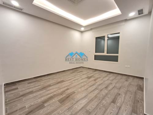Spacious 4 Bedrooms Duplex Apartment with Private Entrance in Massayal