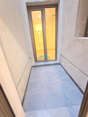 5 Master Bedroom Apartment in Salwa