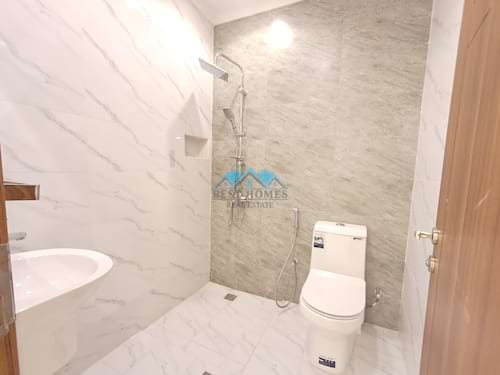 5 Master Bedroom Apartment in Salwa