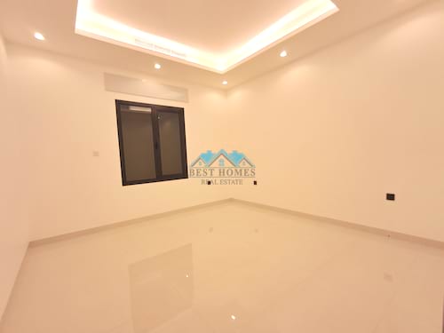5 Bedrooms Floor Duplex in Abul Hasaniya