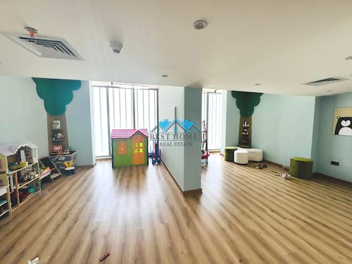 Luxury Seaview 3 Bedrooms Duplex Penthouse with Private Pool in Shaab