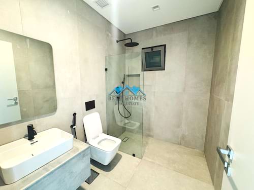 Luxury Seaview 3 Bedrooms Duplex Penthouse with Private Pool in Shaab