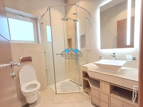 Luxury 4 Master Bedrooms Villa with Swimming Pool in Hateen