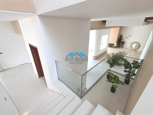 Modern VIP 6 Bedrooms Villa with Swimming Pool in Salwa