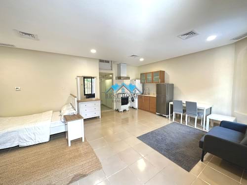 Spacious Fully Furnished Studio in Salmiya